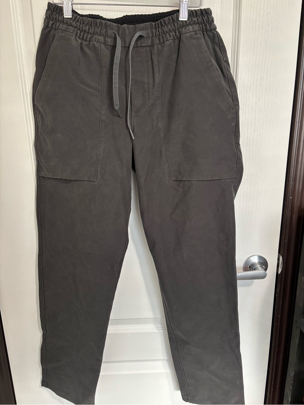 Lululemon Men's Dark Gray Casual Pants - Utilitech Pull On Classic Fit